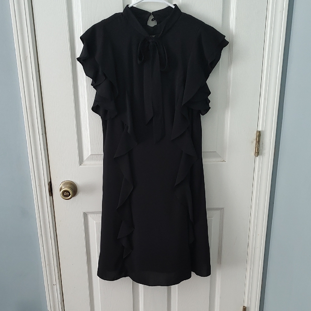 Julia Jordan Black Ruffle Midi Dress